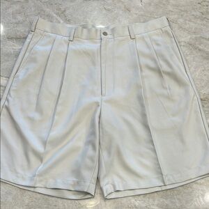 SAVANE Pleated Bermuda Shorts | Stone | Men’s 36 Waist